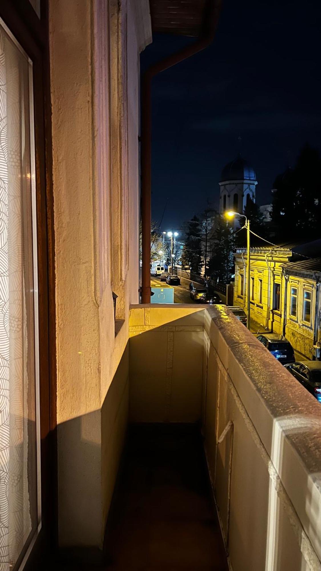 Nice Flat In Villa Near Old Town Бухарест Екстер'єр фото
